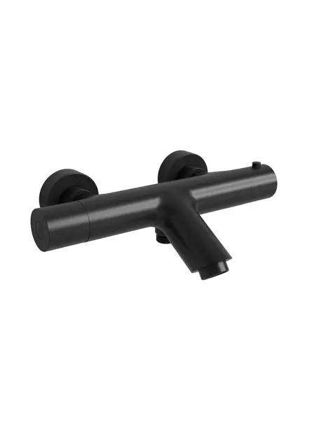 BIE badekar med FELIX og TENGE hvitt badekar sort matt dusjsett 